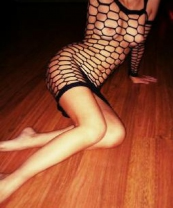 Очарую тебя своим нежным телом и красивым лицом. Люблю подарить море наслаждения и удовольствия своим клиентам. В моих объятиях ты забудешь обо всех проблемах и окунешься в мир страсти и удовольствия. Имею богатый опыт работы и знаю все секреты, чтобы доставить тебе истинное удовольствие. Гарантирую полную конфиденциальность и анонимность. Я могу быть твоей нежной кошечкой или страстной львицей - выбирай, что тебе по душе. У меня есть отличные отзывы от довольных клиентов, которые вернулись ко мне снова и снова. Смотри фото и приходи ко мне, и я сделаю твои самые сокровенные мечты реальностью. Жду встречи с нетерпением! 😘💋🔥 13467, 25 лет